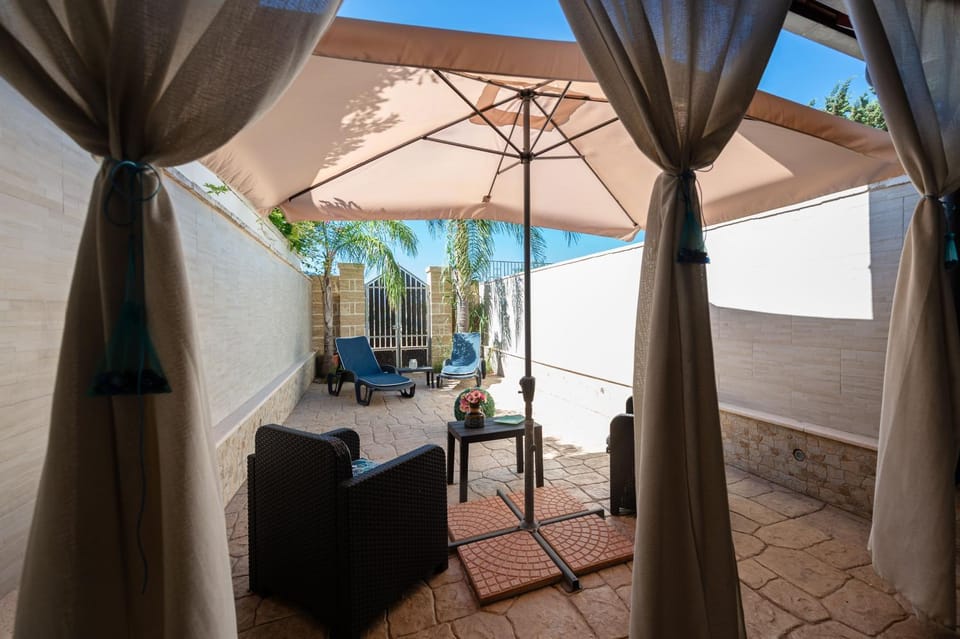 Property building, Inner courtyard view