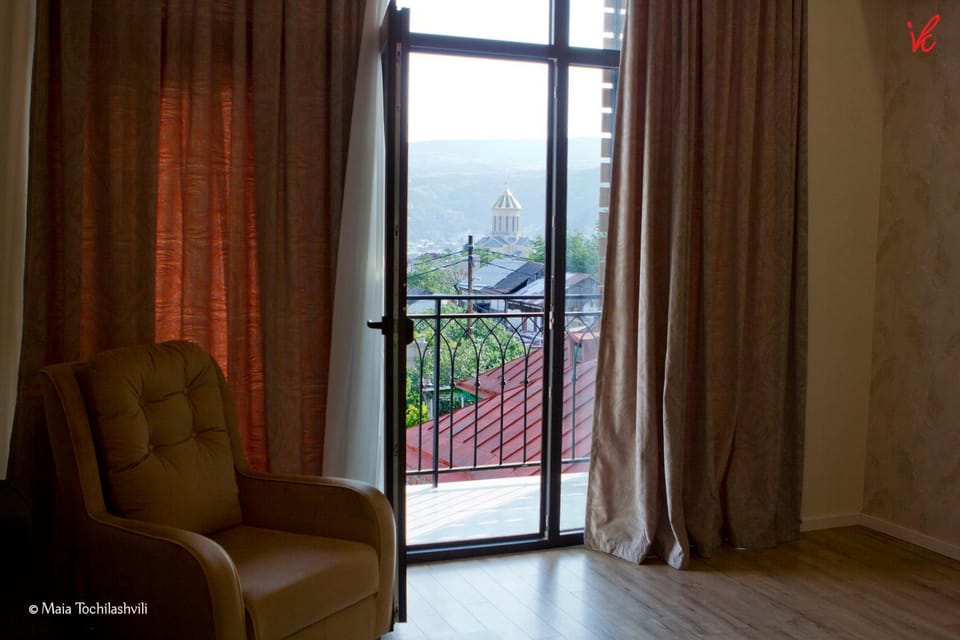 Balcony/Terrace, Living room, Seating area, City view