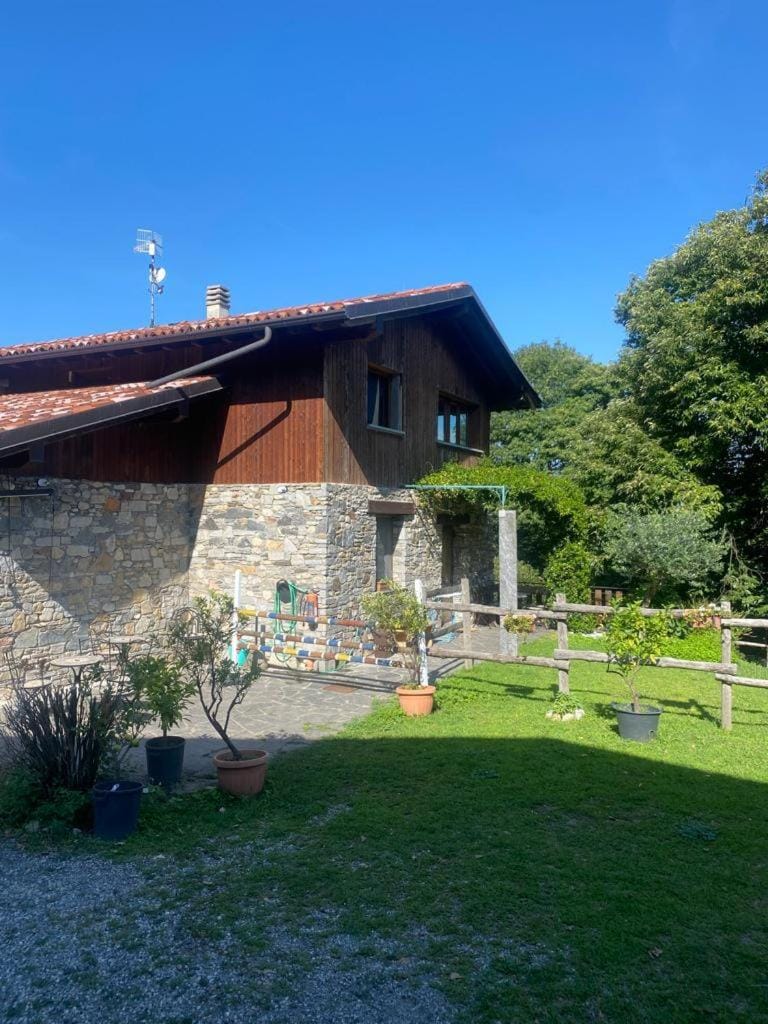 Agriturismo Tschang Wilma Farm Stay in Canton of Ticino