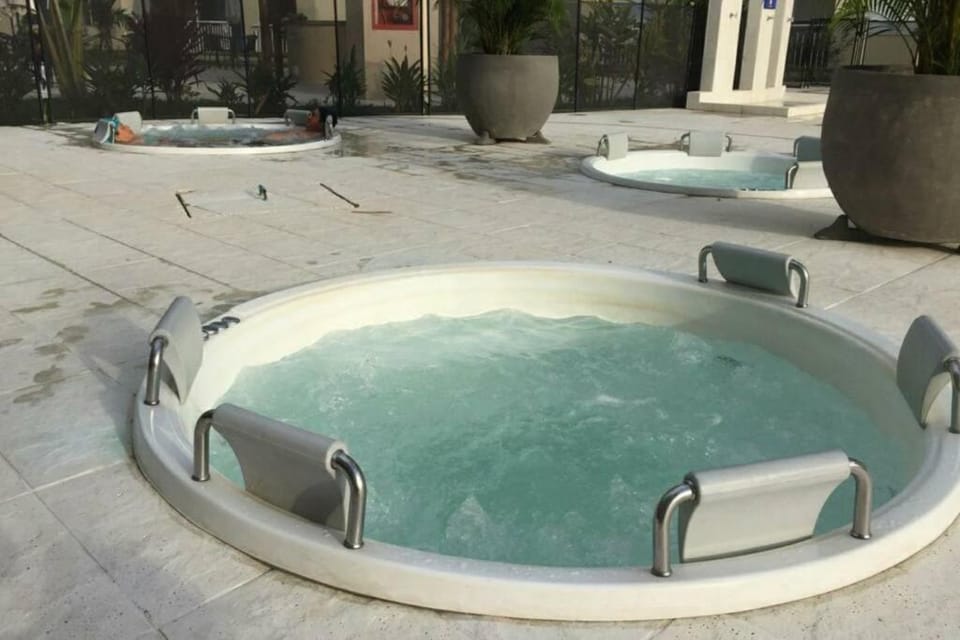 Hot Tub