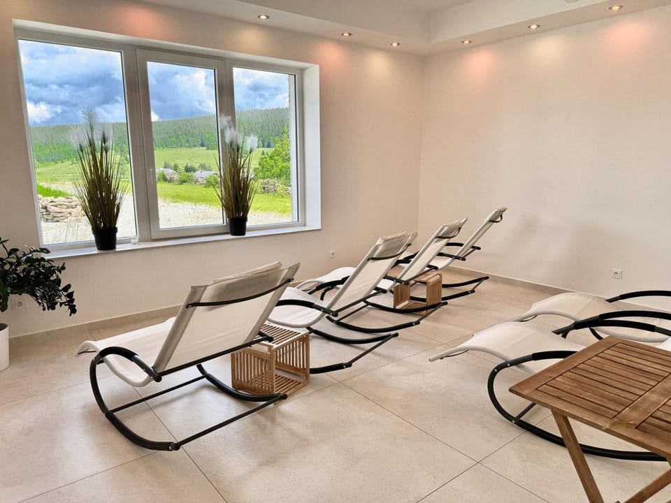 Seating area