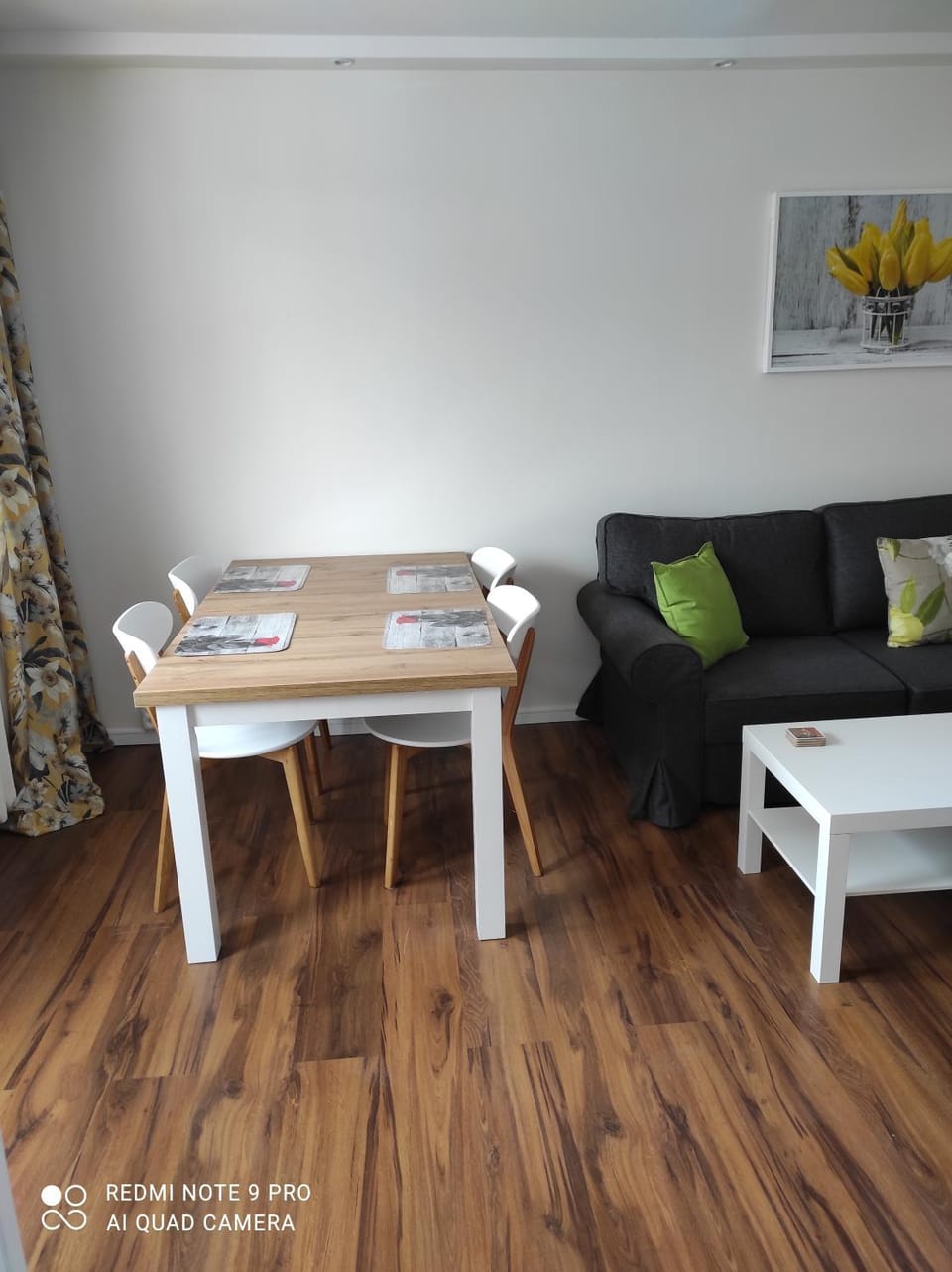 Apartament OSKAR Apartment in Lower Silesian Voivodeship