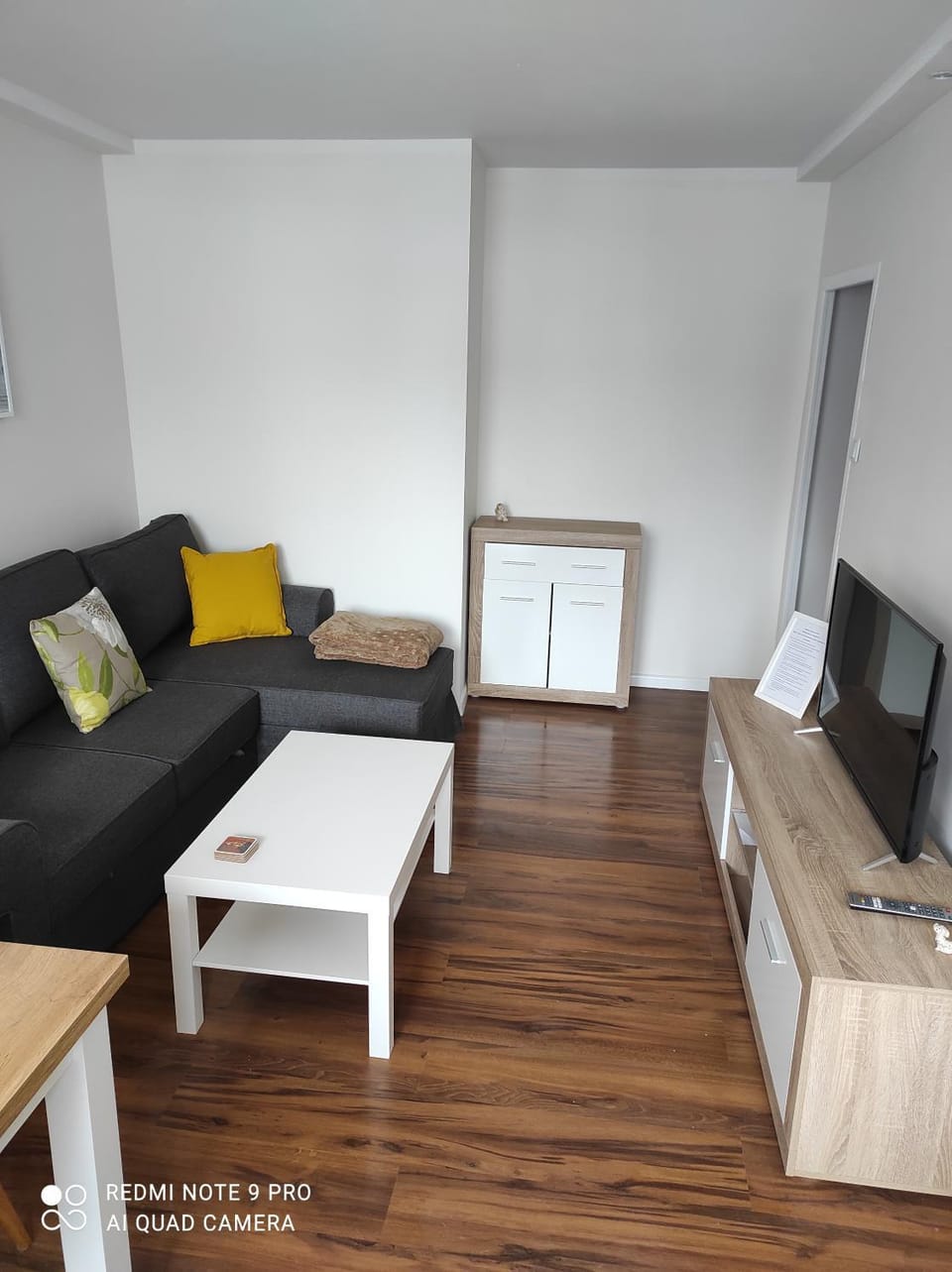 Apartament OSKAR Apartment in Lower Silesian Voivodeship
