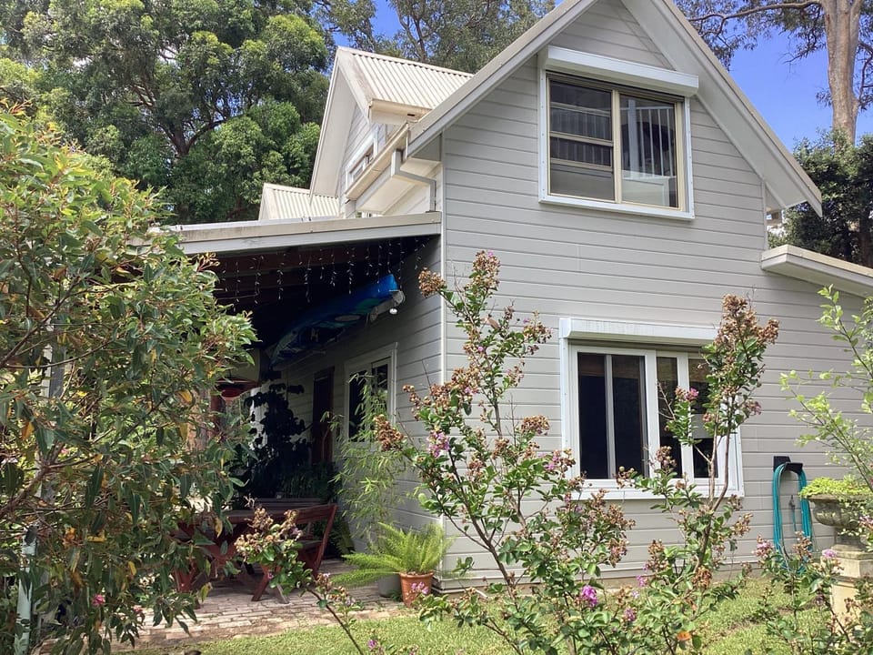 Property building, Garden, Garden view