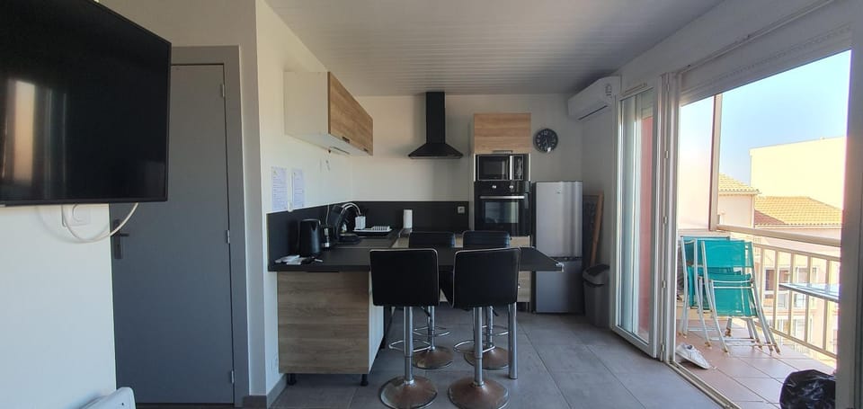 Studio à 50m des plages "Le Bella Vista" Apartment in Occitanie