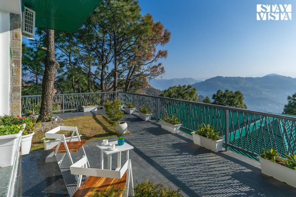 Balcony/Terrace, Mountain view