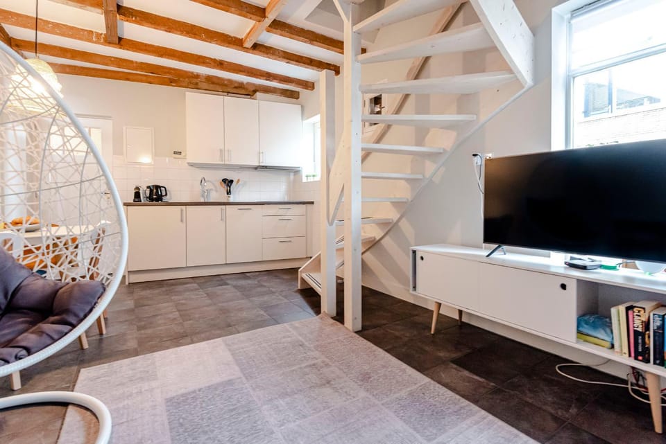 TV and multimedia, kitchen