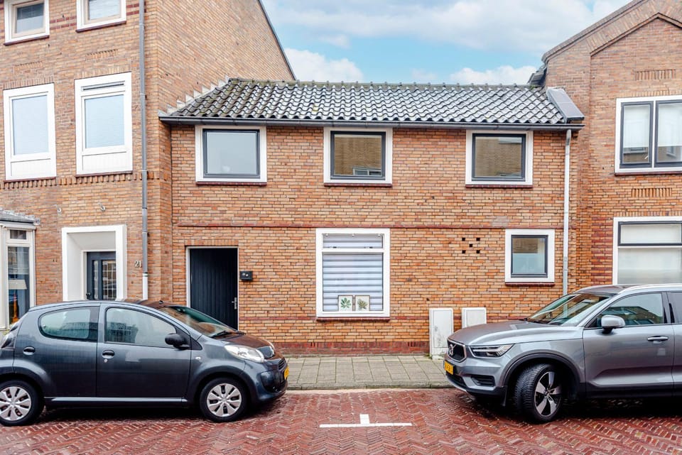 Property building, Beach