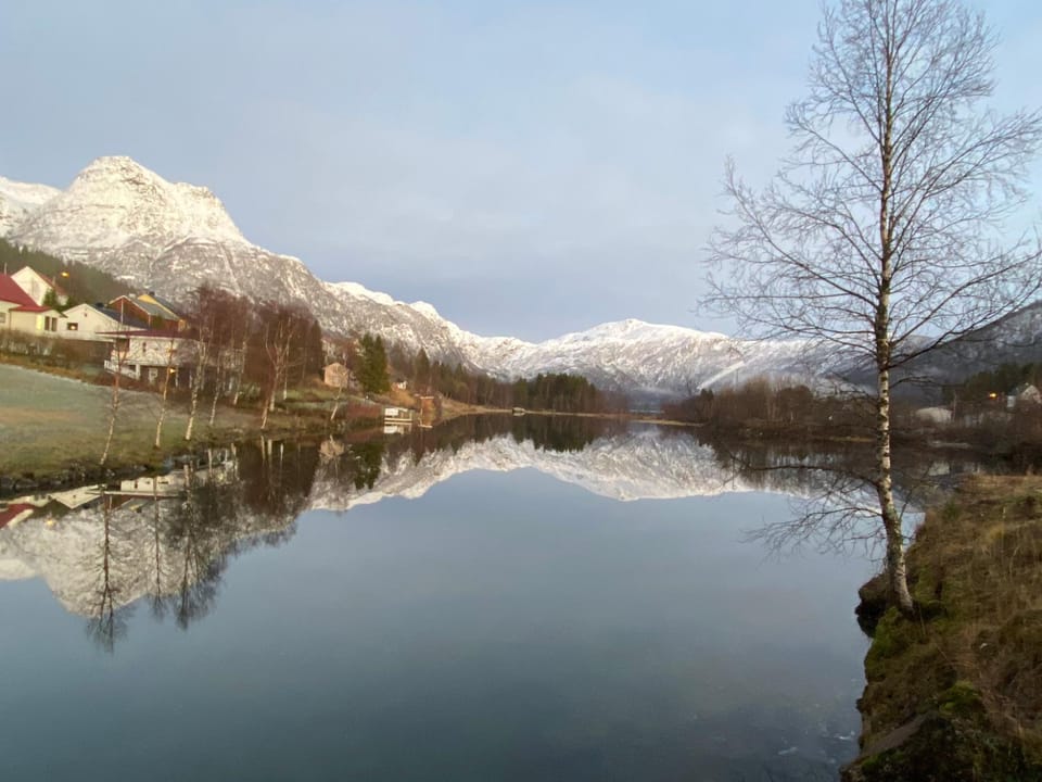 Natural landscape, Lake view, Mountain view