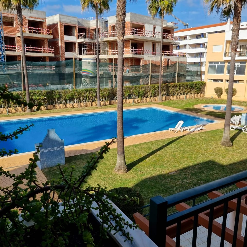 Vilamoura, Marina Sol T2 Apartment in Quarteira
