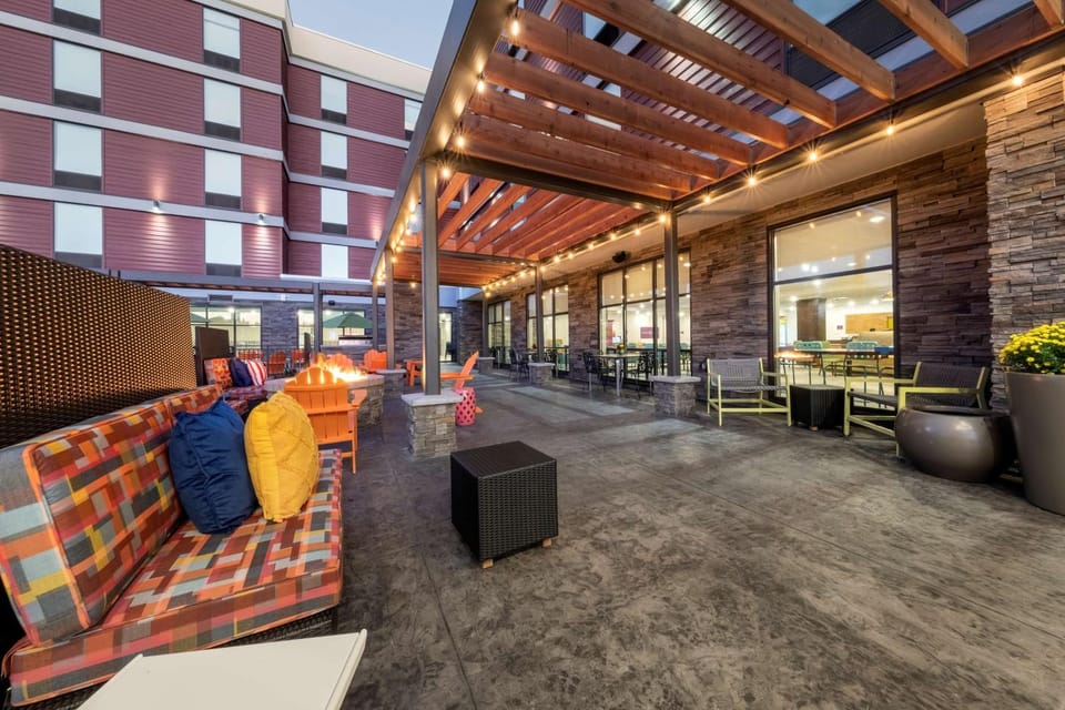 Inner courtyard view