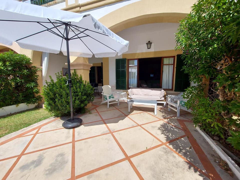 Garden, Balcony/Terrace