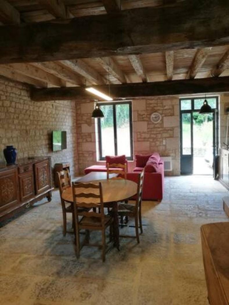 Château des Loups - Les Cèdres Bleus House in Nouvelle-Aquitaine