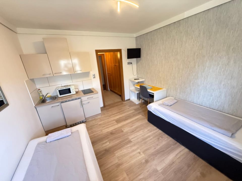 Pension Günther Bed and Breakfast in Graz