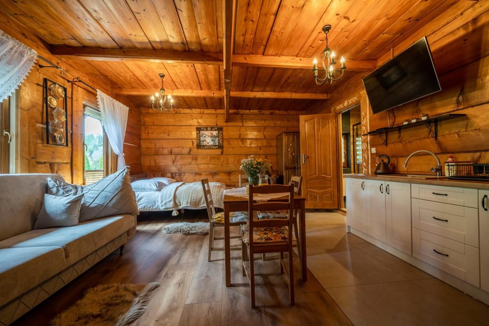 TV and multimedia, Kitchen or kitchenette, Living room, Seating area, Dining area, minibar