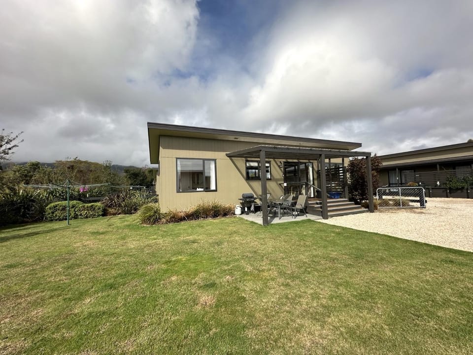 Country Retreats on Ranzau 2 House in Tasman District, Tasman, New Zealand