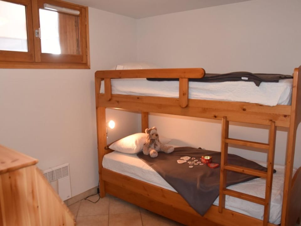 Duplex 3 pièces 6 pers sous les toits avec balcon et garage - Montgenèvre - FR-1-266-163 Apartment in Montgenèvre