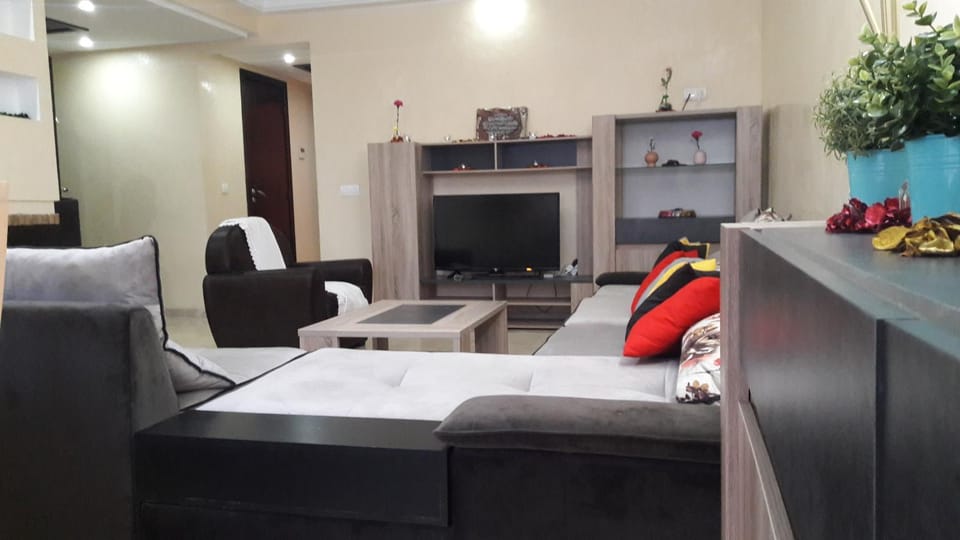 Communal lounge/ TV room, Living room