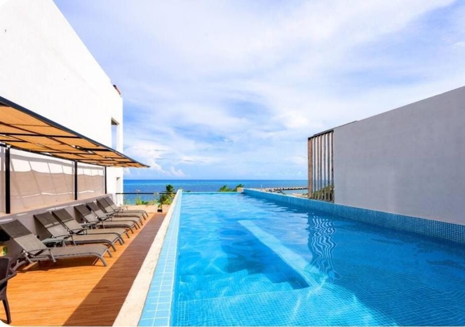 Sea view, Swimming pool, sunbed