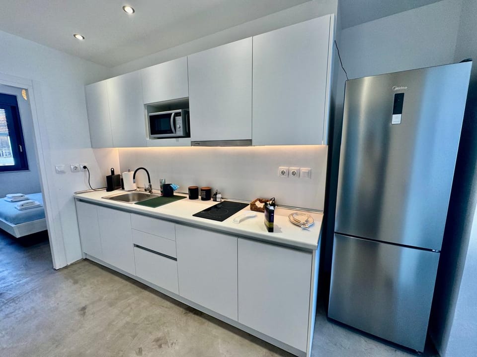 Kitchen or kitchenette, oven, stove