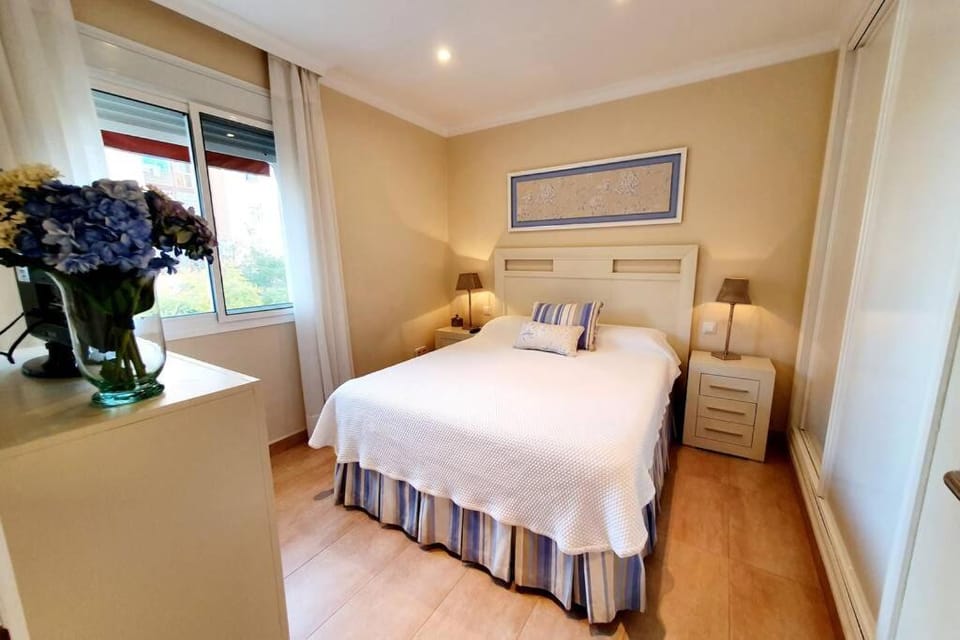 Boliches parking & beach Apartment in Fuengirola