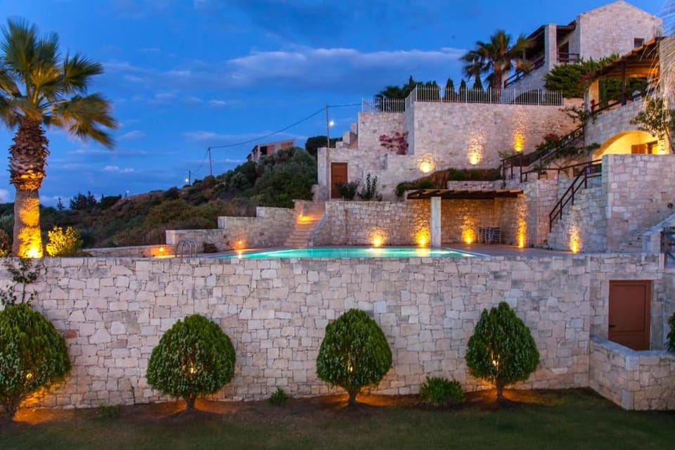 Luxury Villa Pantheon Villa in Crete