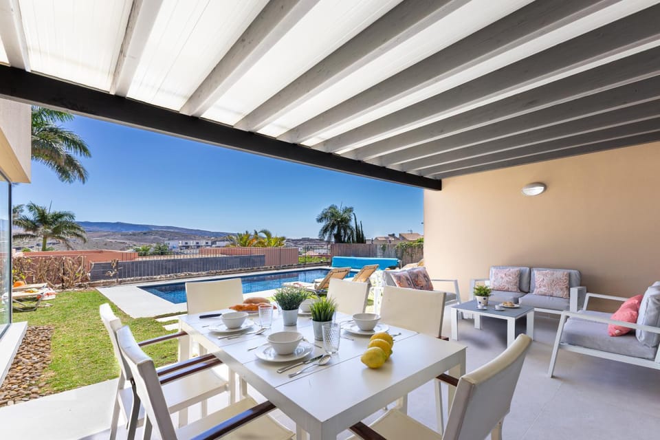 Balcony/Terrace, Dining area