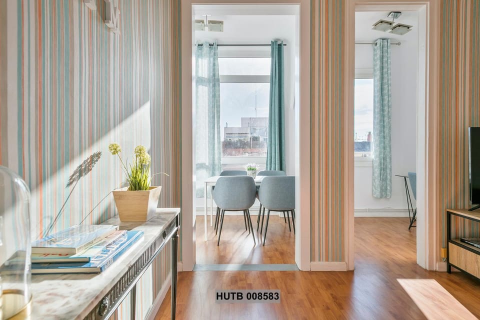 Alcam Berlin-Numancia Apartment in Barcelona