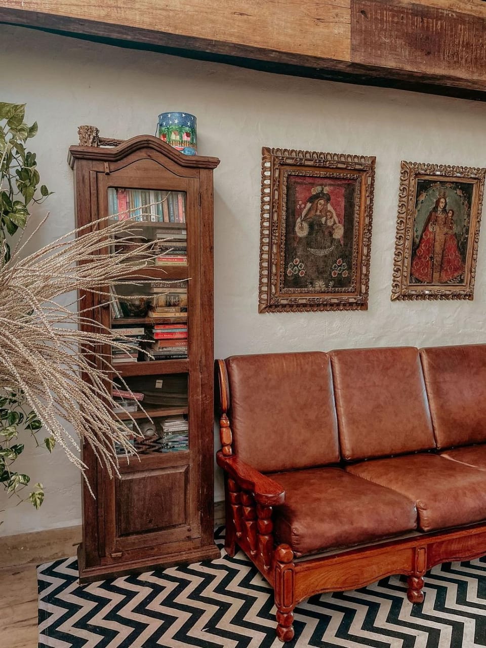 Library, Living room, Seating area, Internal: Not applicable to any particular room