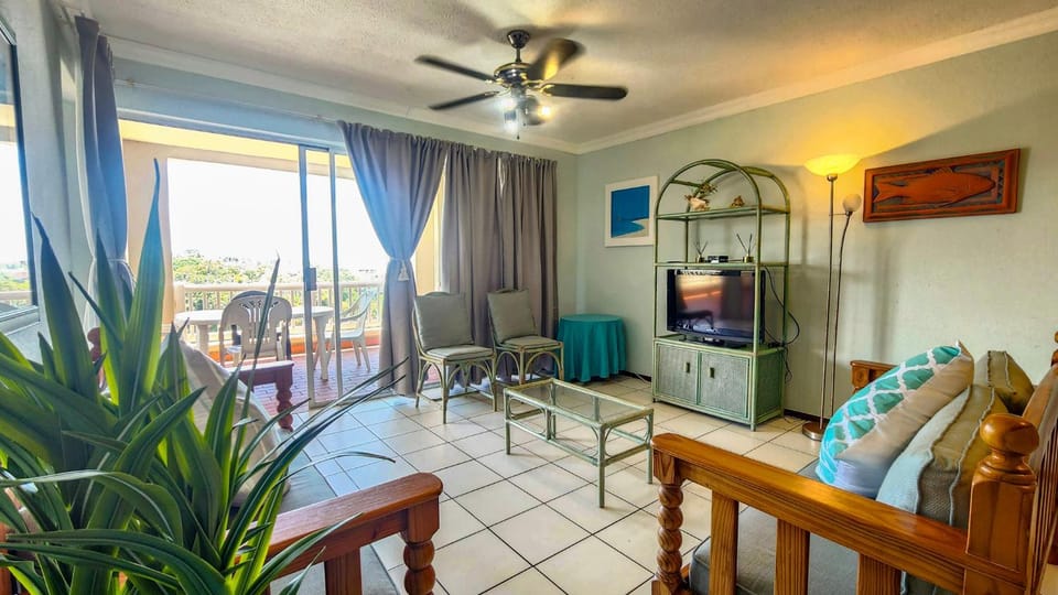 Laguna La Crete 71 Apartment in Margate