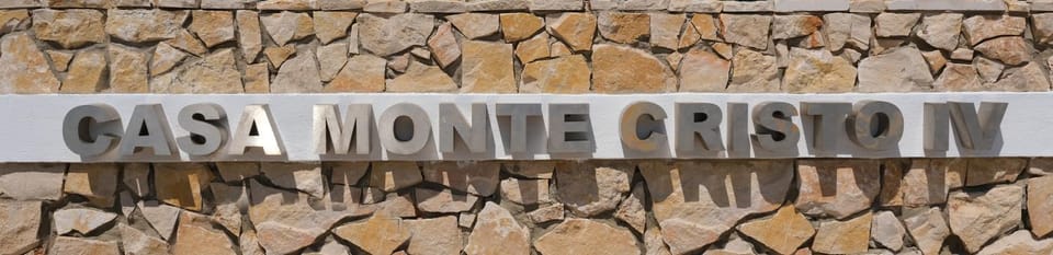 Day, Property logo or sign, Logo/Certificate/Sign, Text overlay, Street view