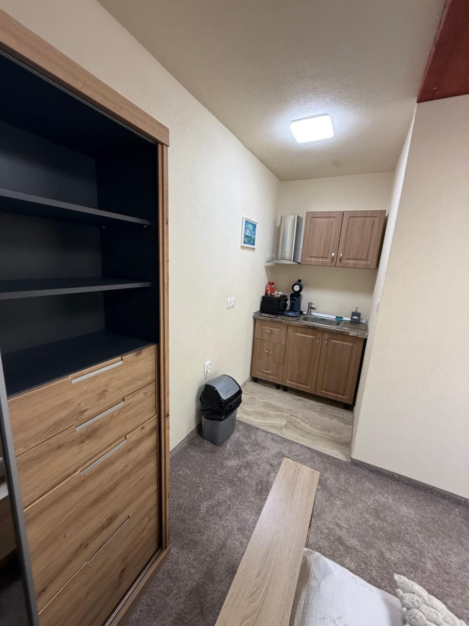 Bee house 11 Apartment in Romania
