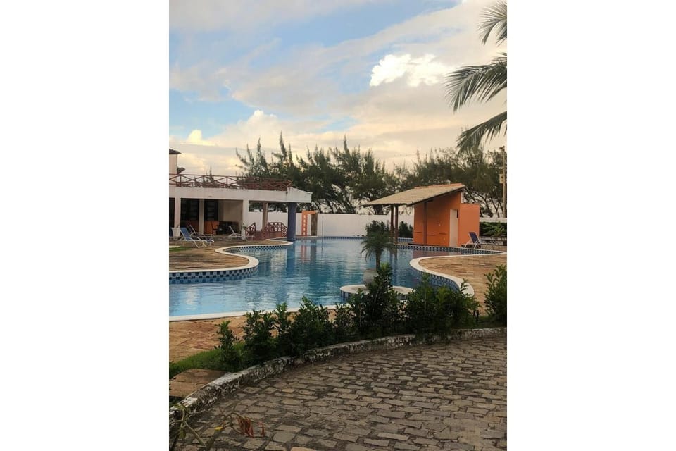 Swimming pool, Swimming pool