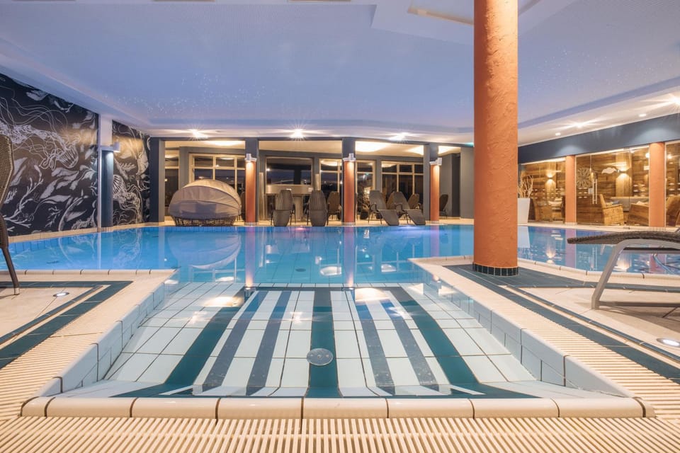 Spa and wellness centre/facilities, Swimming pool
