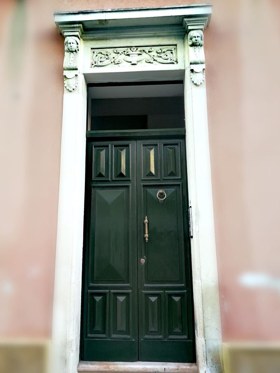 Property building, Facade/entrance