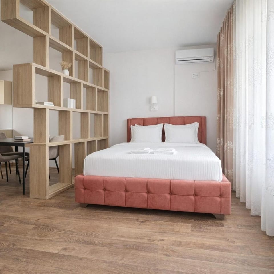 Bed, air conditioner
