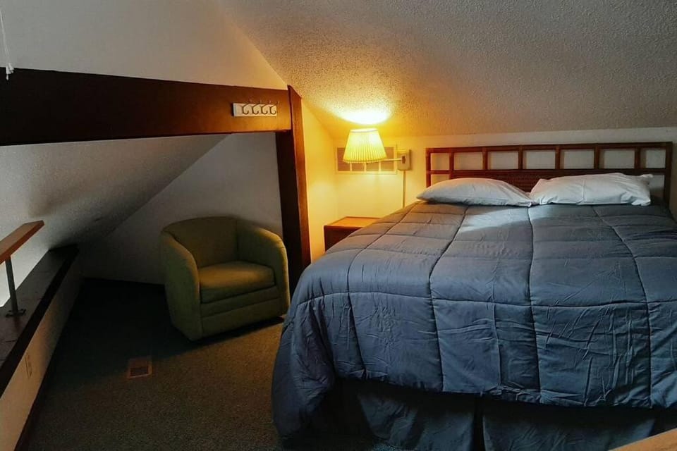 Unit 102 - Treeloft 3 Bedroom Villa House in Village Four Seasons