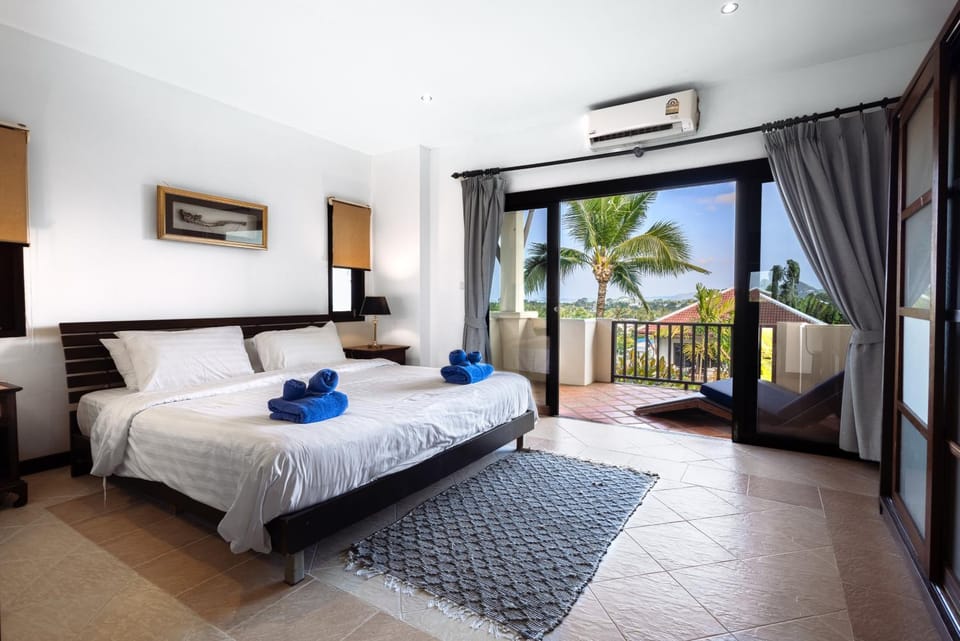 Maenam Hills Samui House in Ko Samui