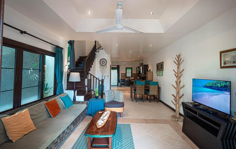 Maenam Hills Samui House in Ko Samui