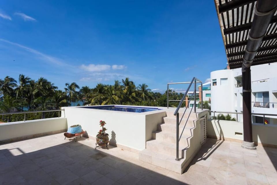 Luxurious Penthouse, breathtaking beach view!!! Apartment in Nuevo Vallarta