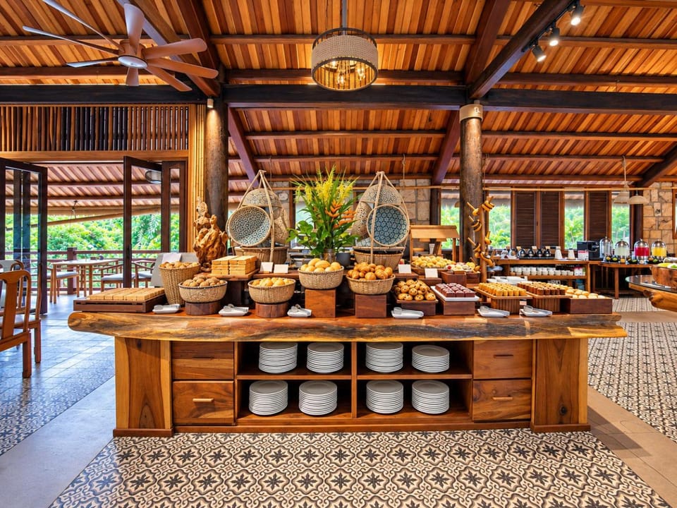 Buffet breakfast