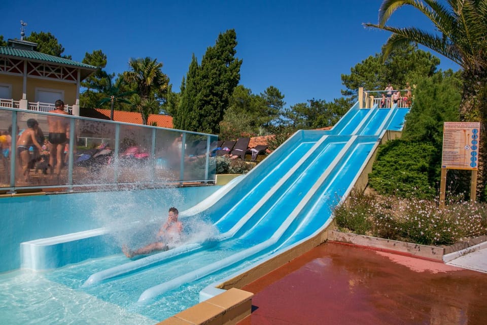 Aqua park, Swimming pool