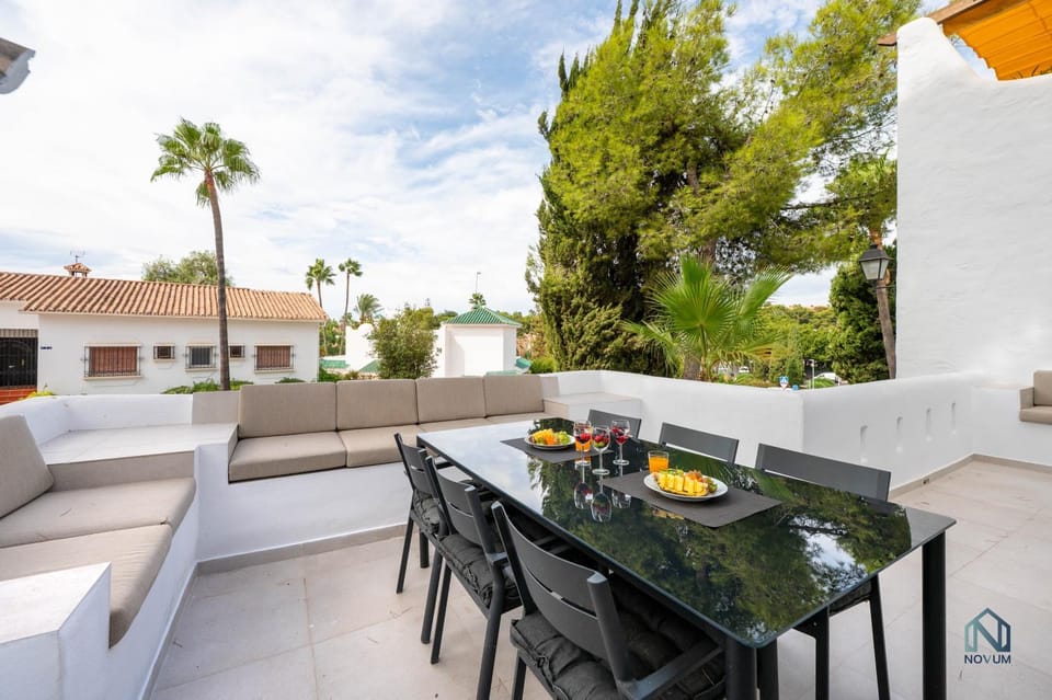 Day, View (from property/room), Balcony/Terrace, Seating area