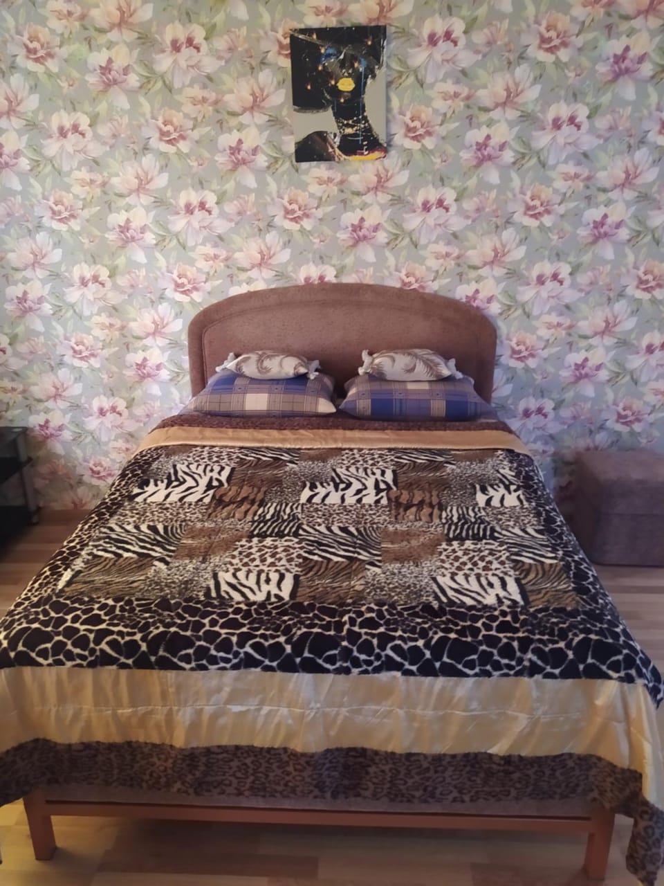 Центр Апартаменти в районі кінотеатра Листопад Apartment in Ukraine