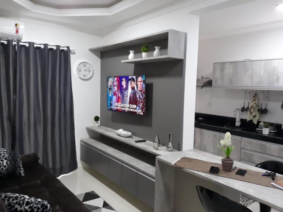 Ótimo Apartamento - Praia dos Ingleses. Apartment in Florianopolis