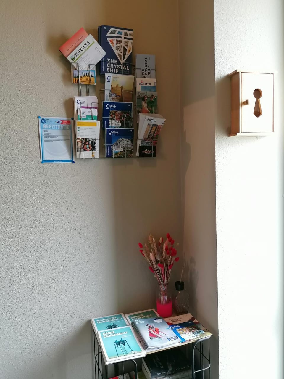 Facade/entrance, Library