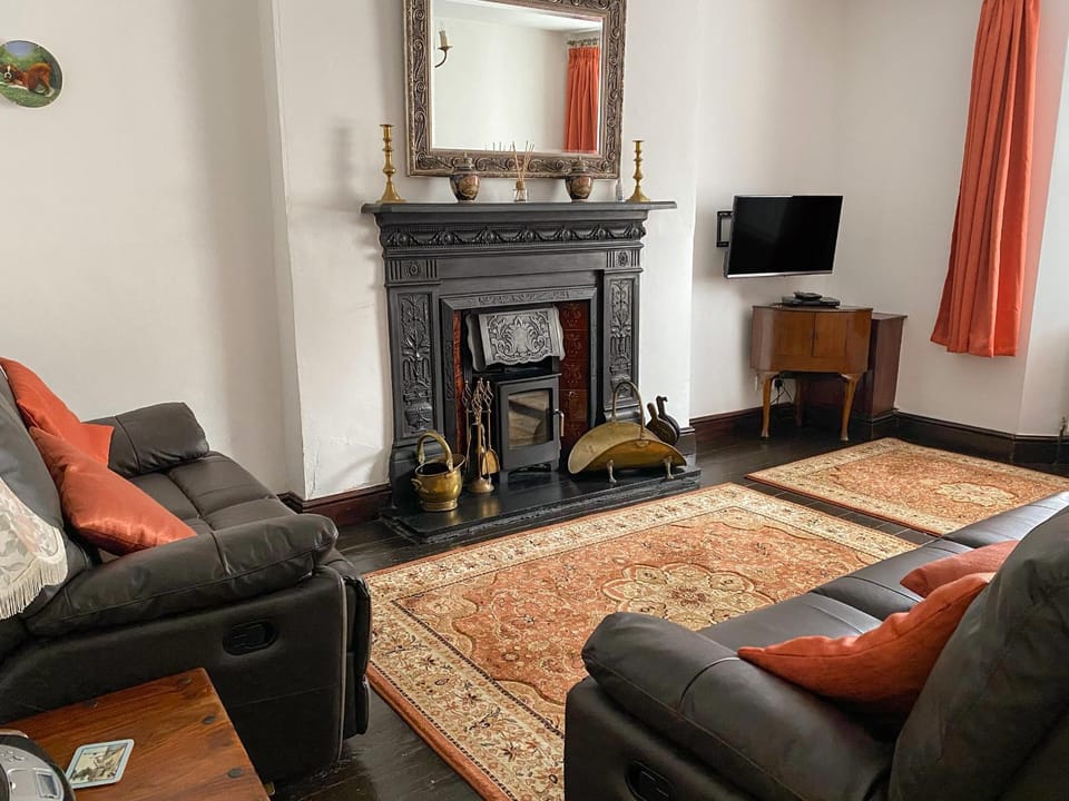 Harbour Cottage House in West Somerset District