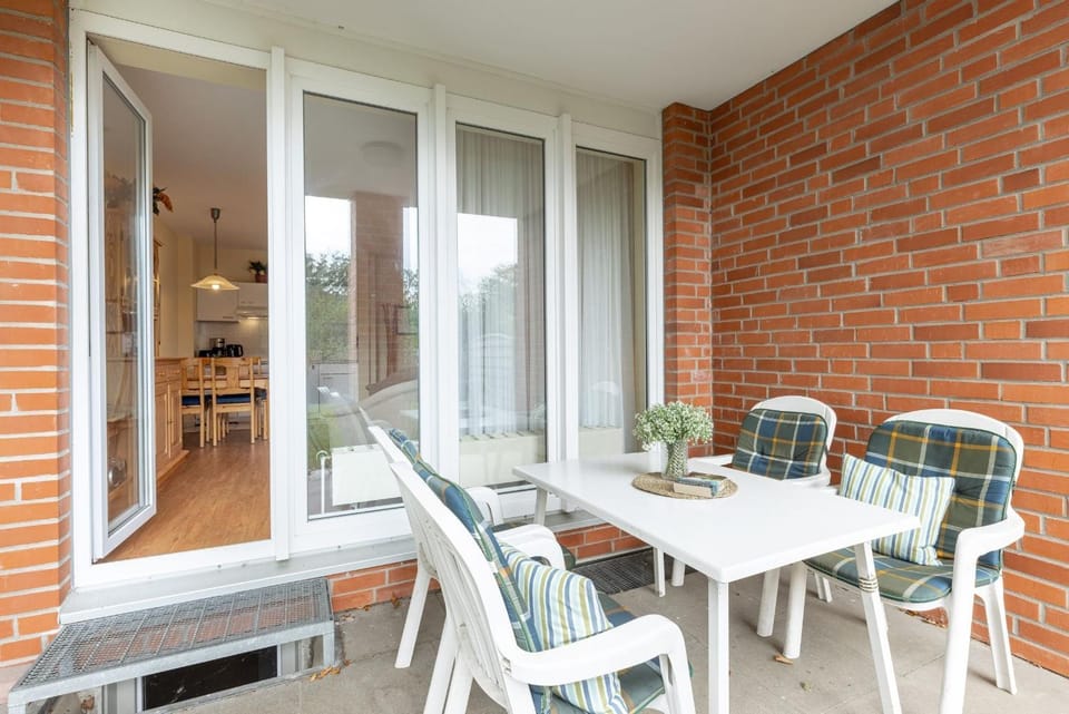 Kaiserhof 42-44 Wiesenklee Apartment in Ostholstein