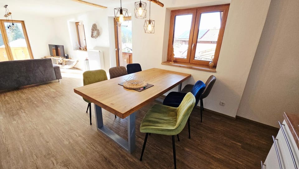 Chalet Weitsee Apartment in Salzburgerland