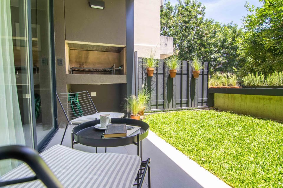 Patio, BBQ facilities, Balcony/Terrace